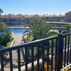 https://costa-del-silencio-atlantico-ii.tenerifehoteles.net